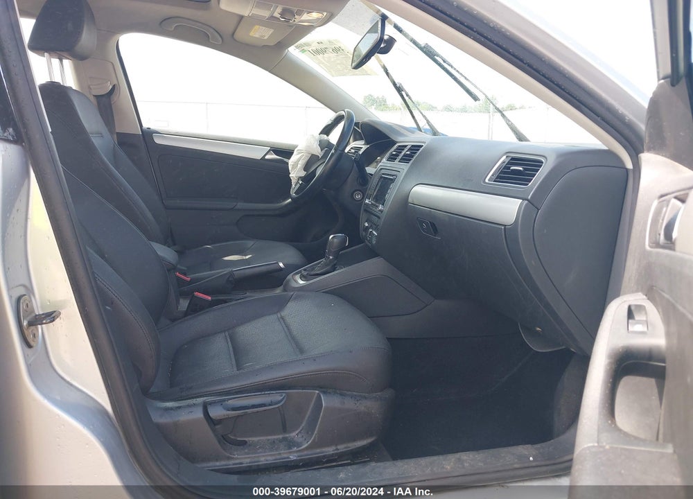 2012 VOLKSWAGEN JETTA 2.0L TDI VIN: 3VWLL7AJ7CM006557