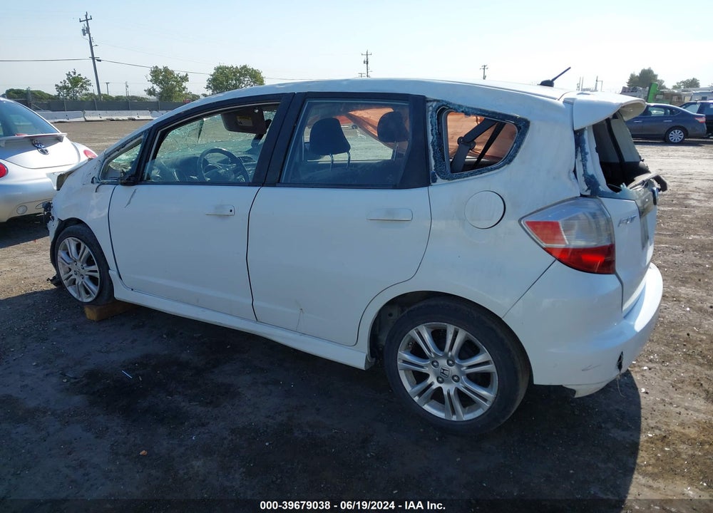 2009 HONDA FIT SPORT VIN: JHMGE88499S017062