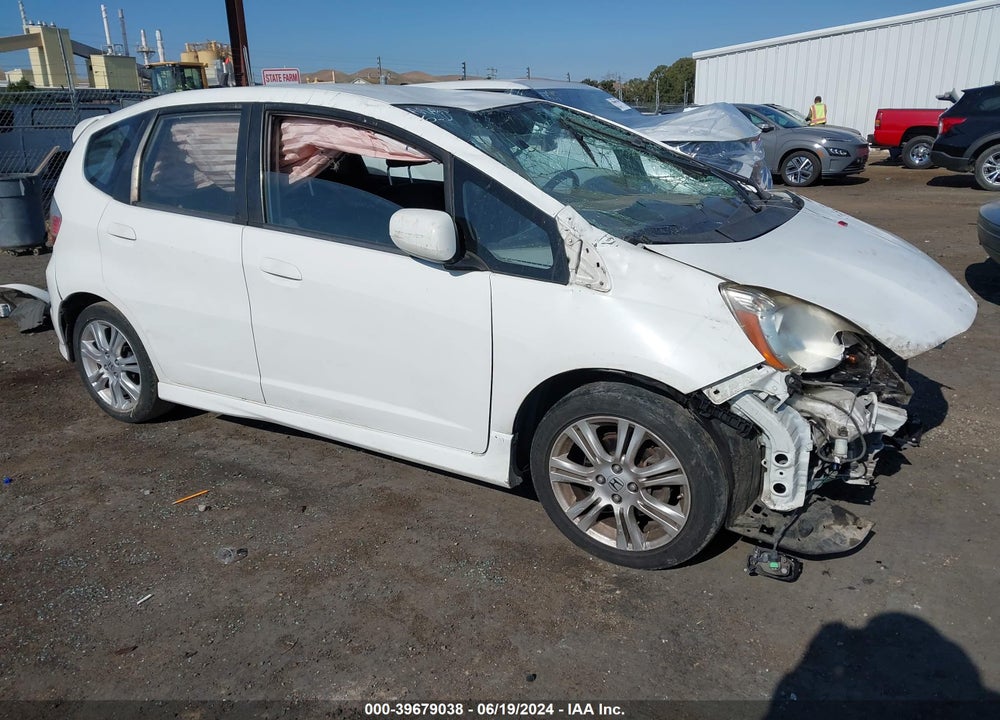 2009 HONDA FIT SPORT VIN: JHMGE88499S017062