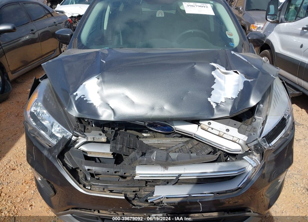 2018 FORD ESCAPE SE VIN: 1FMCU9GD2JUB85723