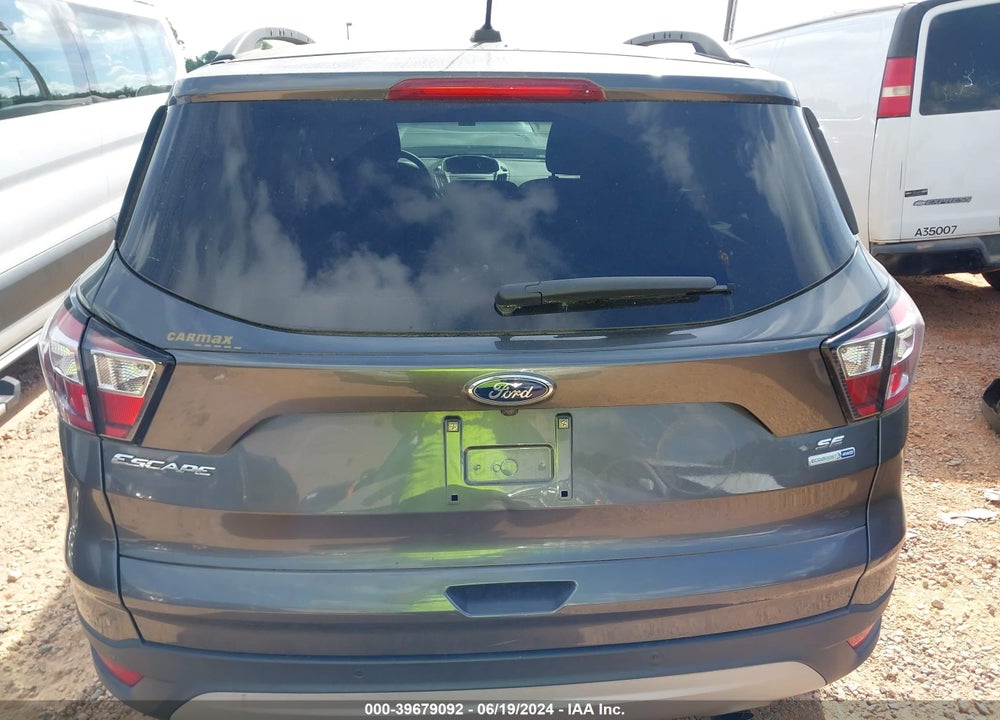 2018 FORD ESCAPE SE VIN: 1FMCU9GD2JUB85723