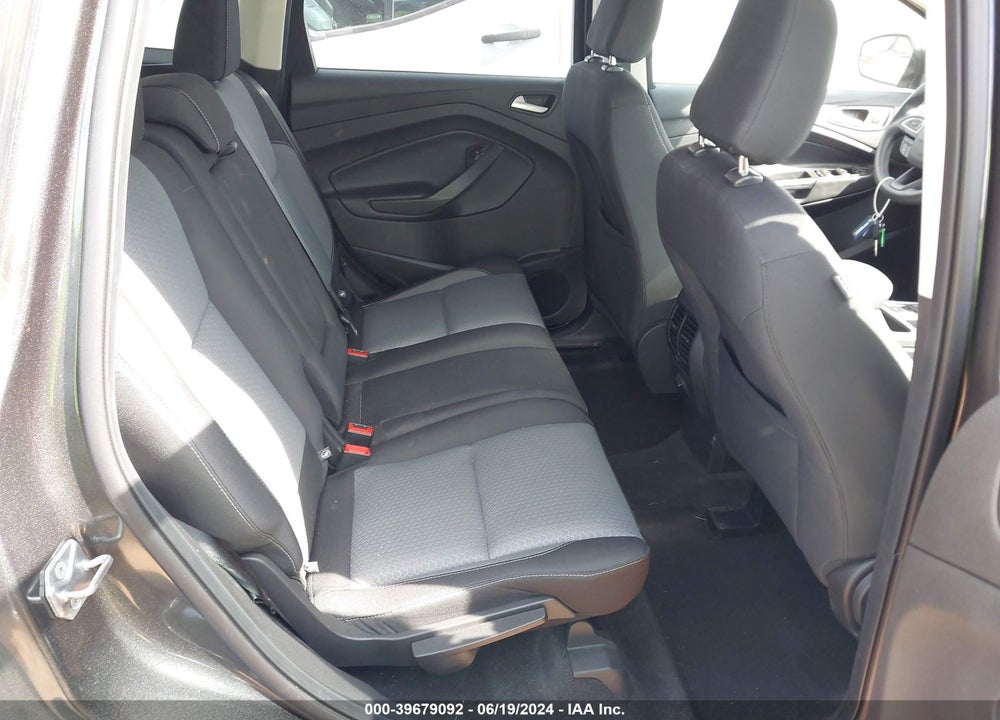 2018 FORD ESCAPE SE VIN: 1FMCU9GD2JUB85723