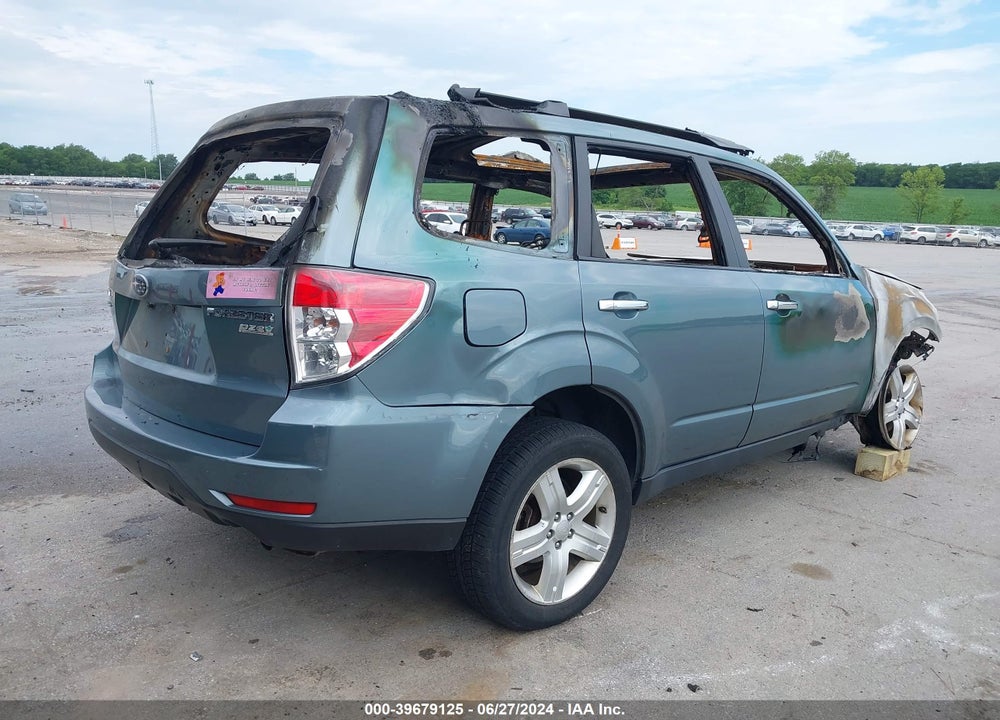 2010 SUBARU FORESTER 2.5X PREMIUM VIN: JF2SH6CC9AH805364