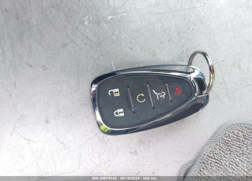 2018 CHEVROLET EQUINOX LT VIN: 2GNAXSEV4J6114356