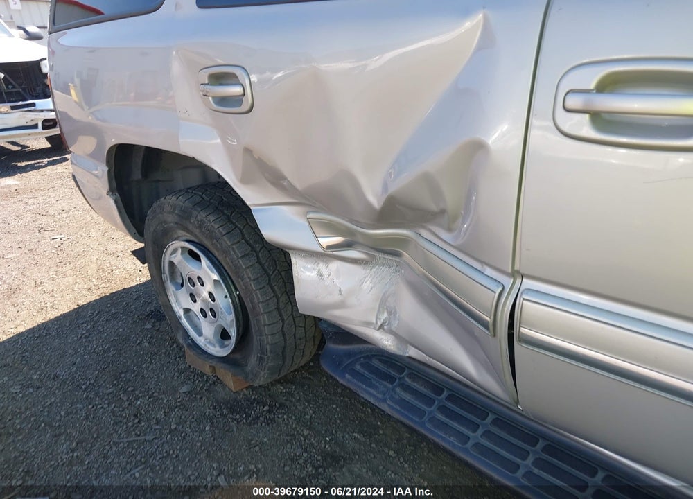 2004 CHEVROLET TAHOE LT VIN: 1GNEK13Z84J309982