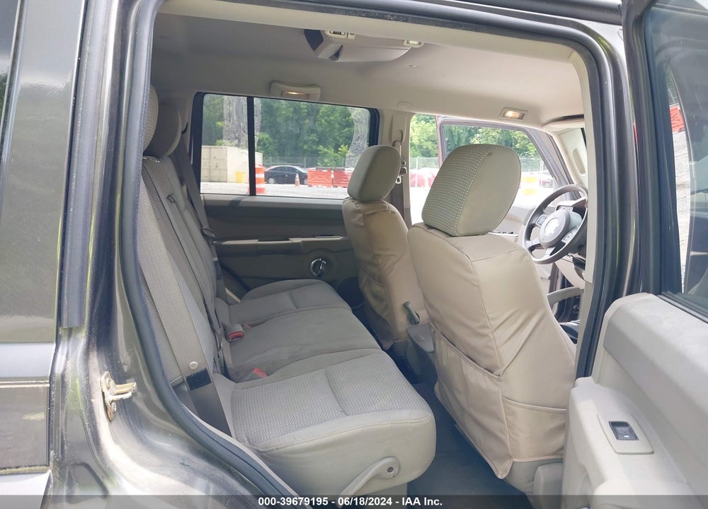 2006 JEEP COMMANDER VIN: 1J8HG48K36C174172