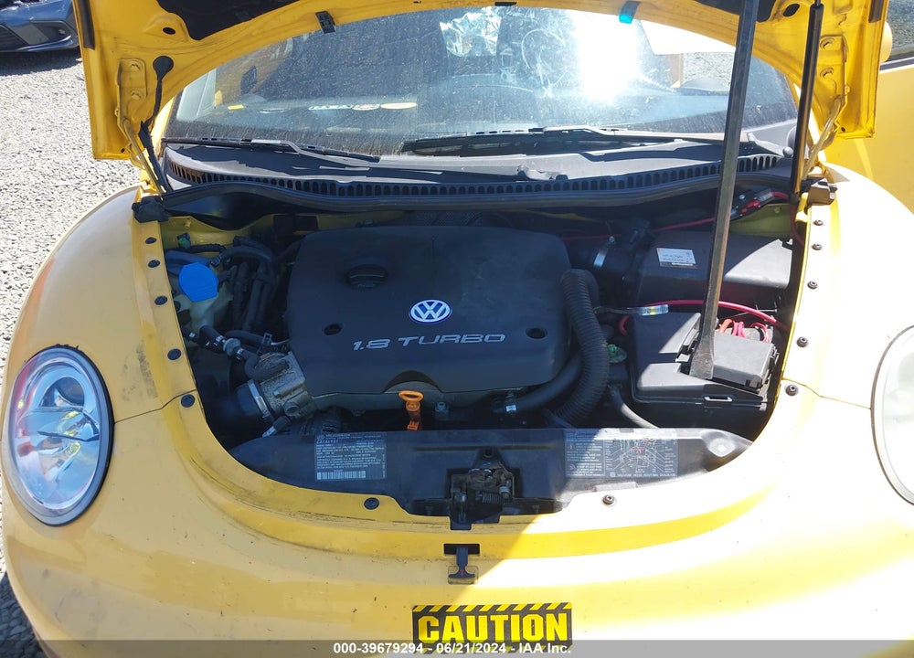 2000 VOLKSWAGEN NEW BEETLE GLS 1.8L TURBO VIN: 3VWCD21C2YM478772