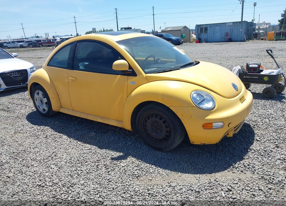 2000 VOLKSWAGEN NEW BEETLE GLS 1.8L TURBO VIN: 3VWCD21C2YM478772
