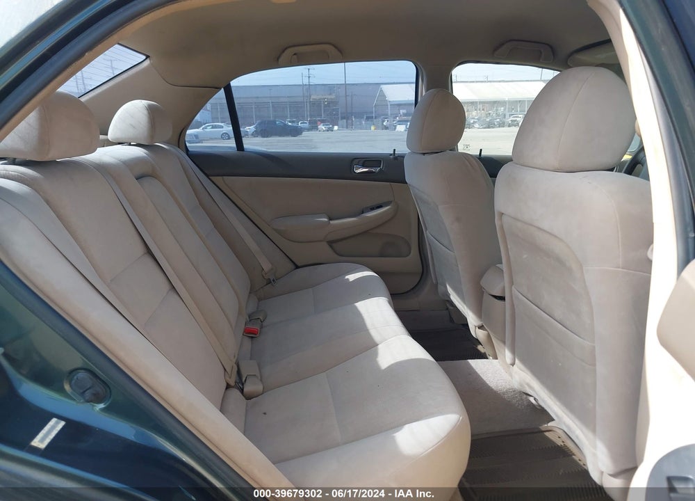 2005 HONDA ACCORD 2.4 LX VIN: JHMCM56495C002388