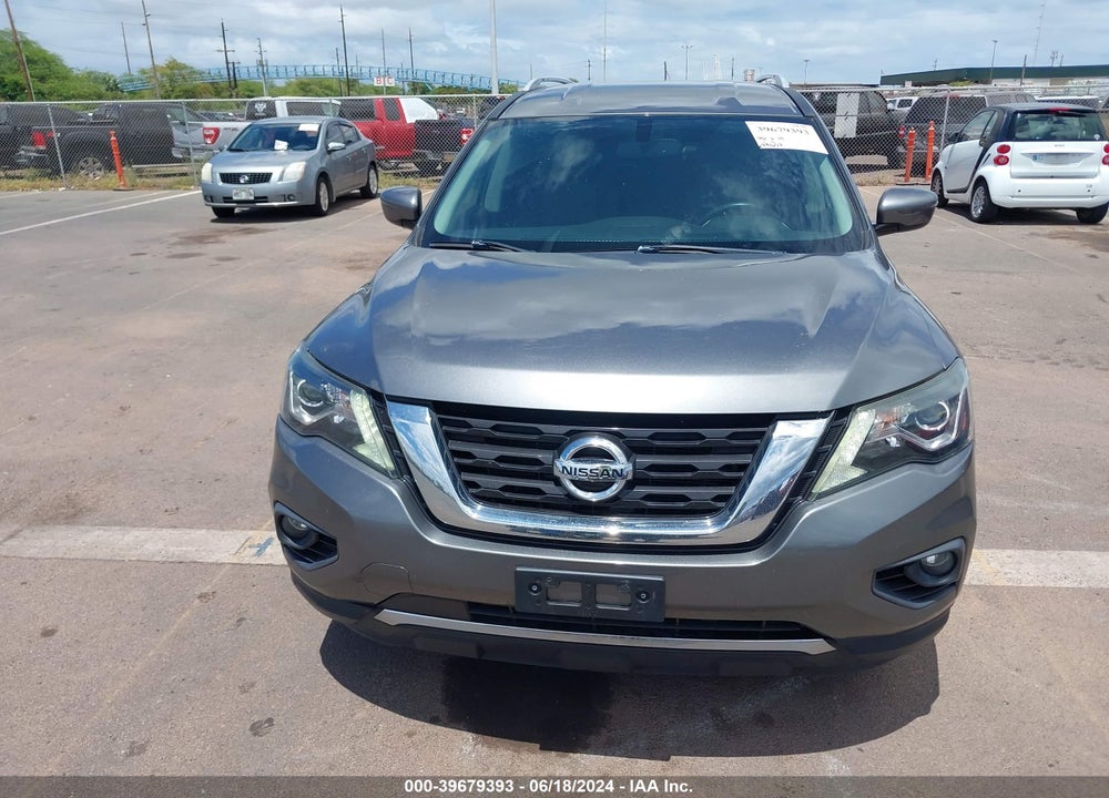 2018 NISSAN PATHFINDER SV VIN: 5N1DR2MN8JC620017