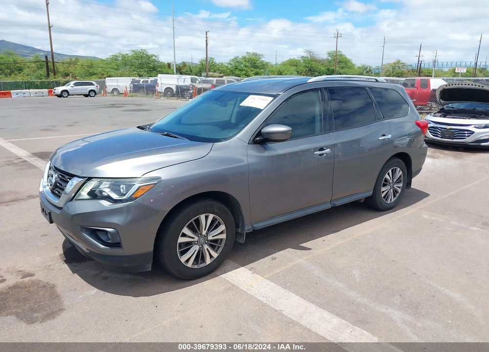 2018 NISSAN PATHFINDER SV VIN: 5N1DR2MN8JC620017