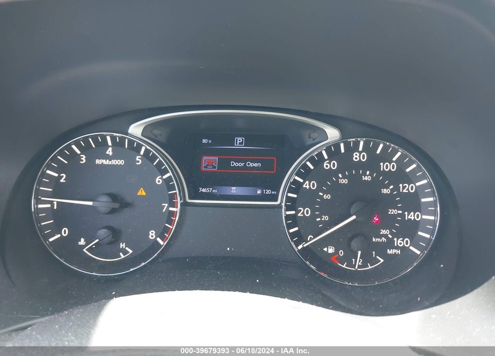 2018 NISSAN PATHFINDER SV VIN: 5N1DR2MN8JC620017