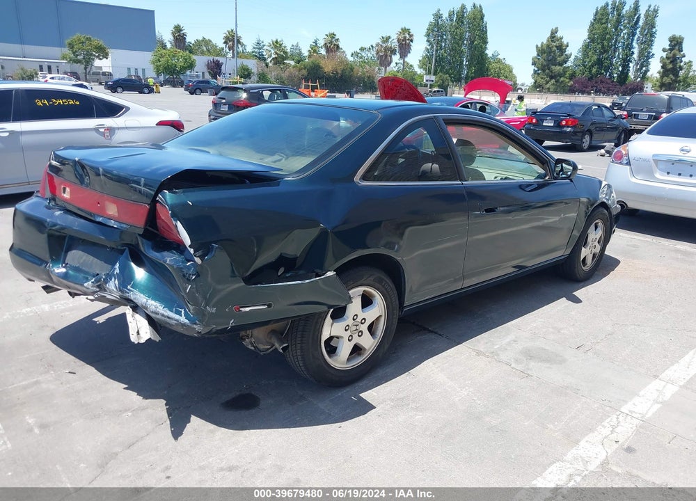 1999 HONDA ACCORD EX V6 VIN: 1HGCG2258XA022573