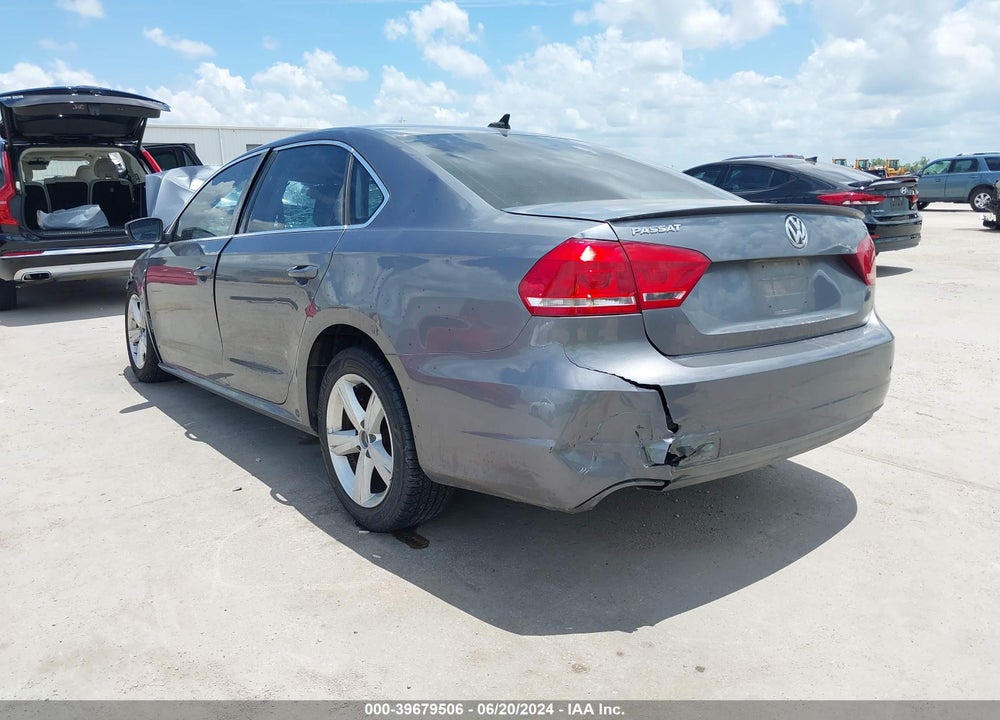 2013 VOLKSWAGEN PASSAT 2.5L SE VIN: 1VWBH7A31DC019886