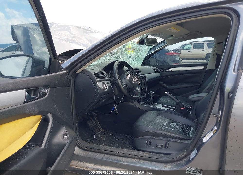 2013 VOLKSWAGEN PASSAT 2.5L SE VIN: 1VWBH7A31DC019886