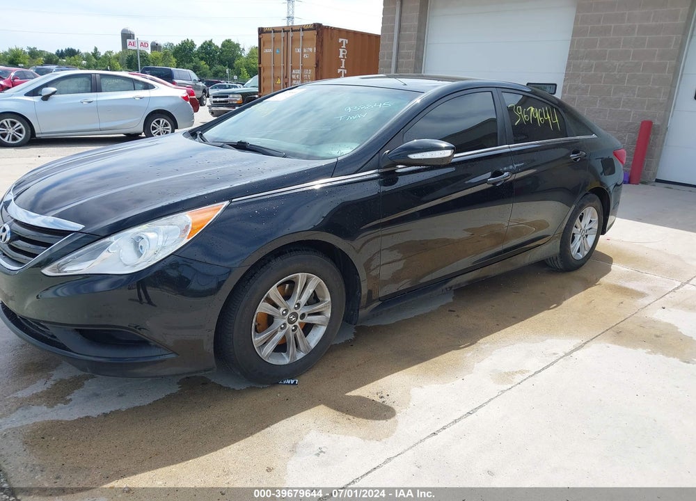 2014 HYUNDAI SONATA GLS VIN: 5NPEB4AC5EH938845