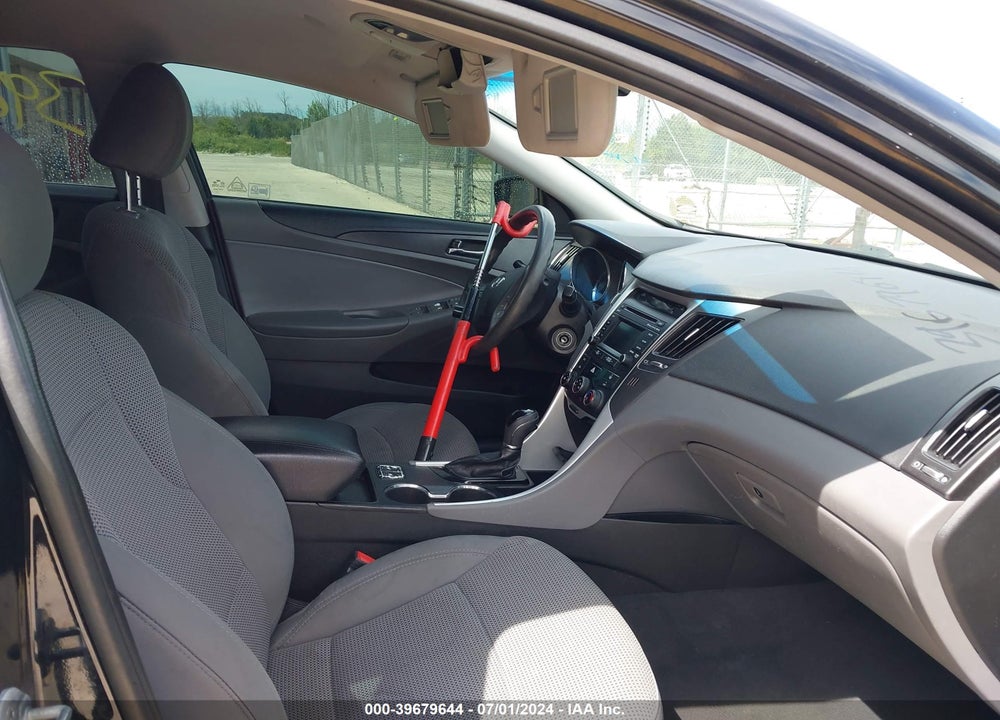 2014 HYUNDAI SONATA GLS VIN: 5NPEB4AC5EH938845