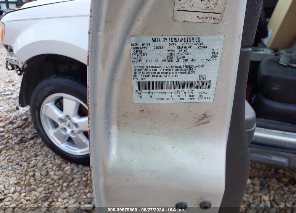 2009 FORD ESCAPE XLT VIN: 1FMCU03G49KC13041