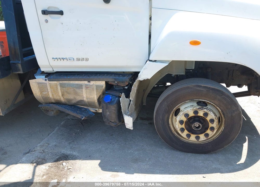 2018 HINO 258/268 VIN: 5PVNJ8JV4J4S68393