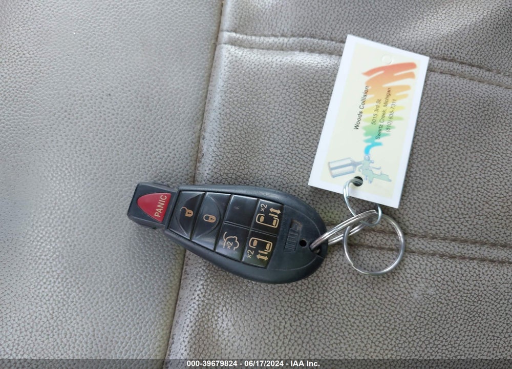 2014 CHRYSLER TOWN & COUNTRY TOURING VIN: 2C4RC1BG2ER280080