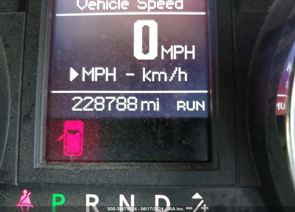 2014 CHRYSLER TOWN & COUNTRY TOURING VIN: 2C4RC1BG2ER280080