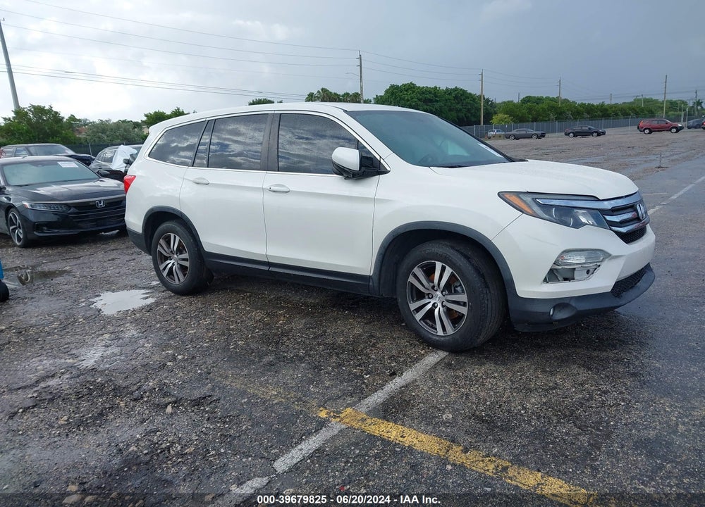 2018 HONDA PILOT EX-L VIN: 5FNYF5H52JB033387