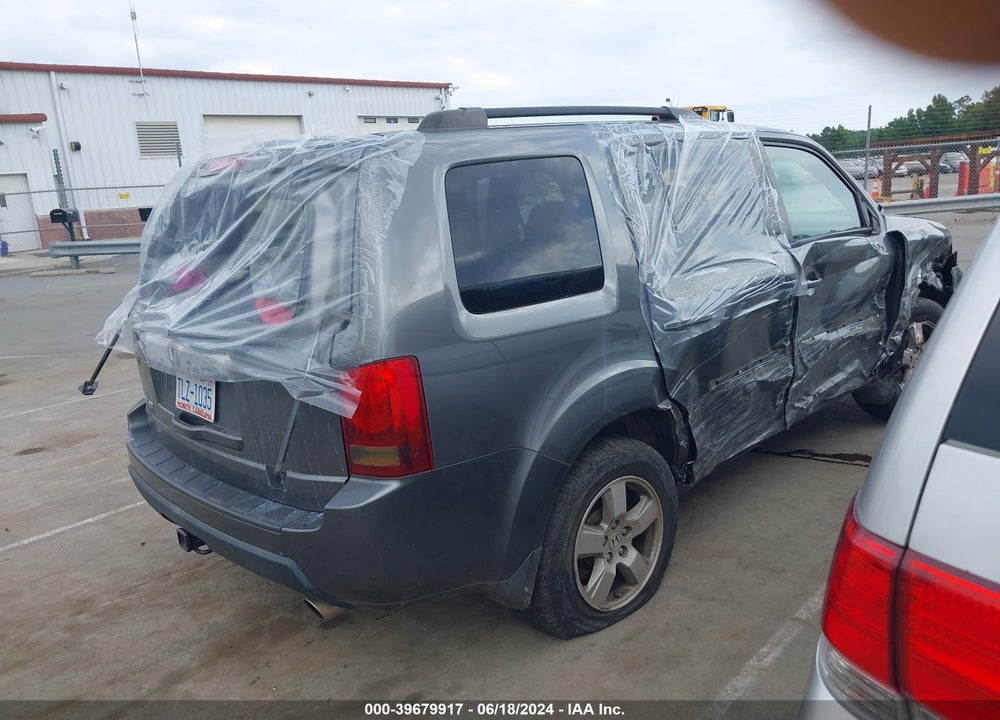 2011 HONDA PILOT EX-L VIN: 5FNYF3H55BB029405