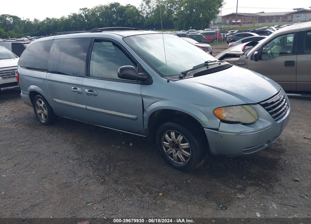 2005 CHRYSLER TOWN & COUNTRY TOURING VIN: 2C8GP54L45R267858