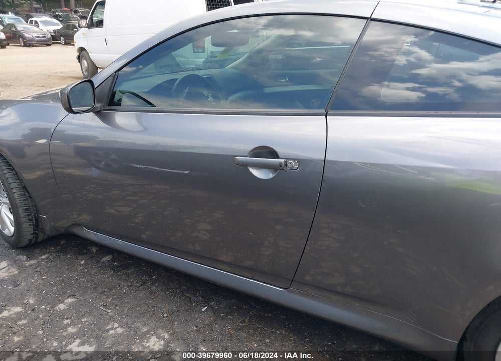 2011 INFINITI G37X VIN: JN1CV6EL8BM263727