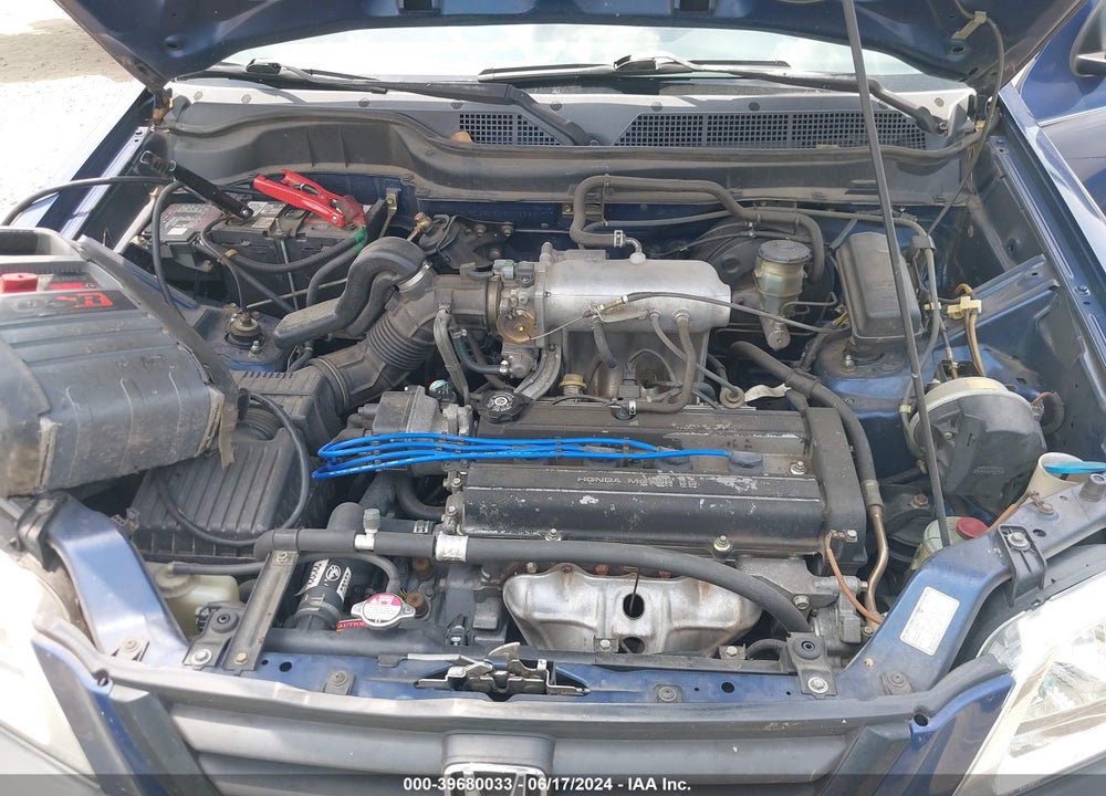 1998 HONDA CR-V LX VIN: JHLRD2845WC003386