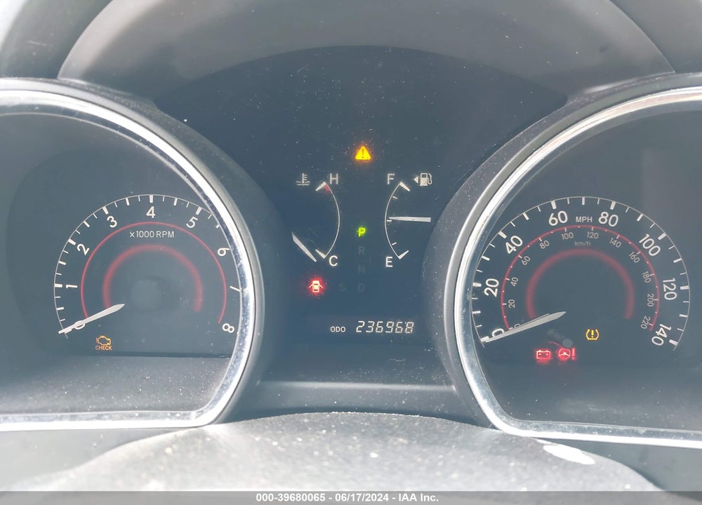 2011 TOYOTA HIGHLANDER LIMITED V6 VIN: 5TDYK3EH1BS040018