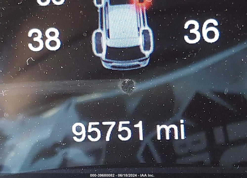 2019 JEEP GRAND CHEROKEE ALTITUDE 4X2 VIN: 1C4RJEAG5KC681027