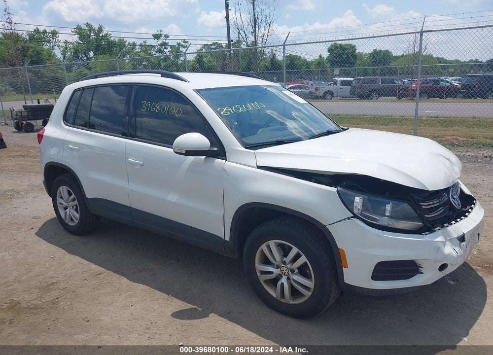 2017 VOLKSWAGEN TIGUAN 2.0T/2.0T S VIN: WVGAV7AX3HK027358