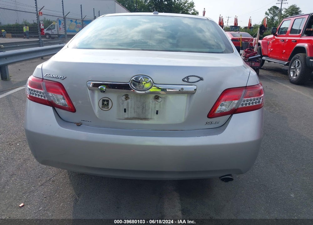 2011 TOYOTA CAMRY XLE VIN: 4T4BF3EK3BR213976