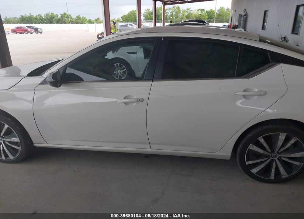 2022 NISSAN ALTIMA SR FWD VIN: 1N4BL4CV7NN404461