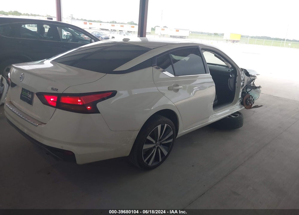 2022 NISSAN ALTIMA SR FWD VIN: 1N4BL4CV7NN404461