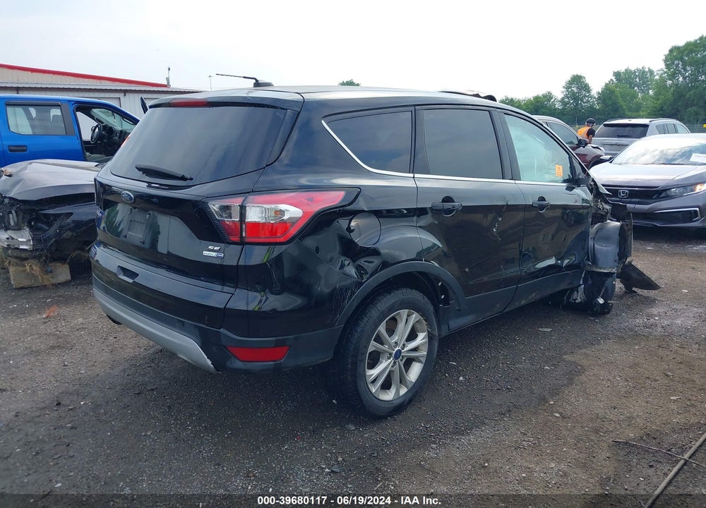 2017 FORD ESCAPE SE VIN: 1FMCU9GD1HUC46599
