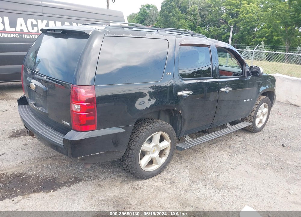 2008 CHEVROLET TAHOE LTZ VIN: 1GNFK13008J210892