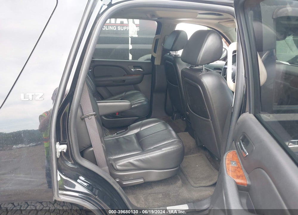 2008 CHEVROLET TAHOE LTZ VIN: 1GNFK13008J210892