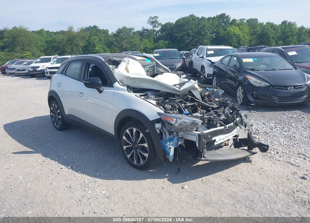 2019 MAZDA CX-3 TOURING VIN: JM1DKFC79K1418688