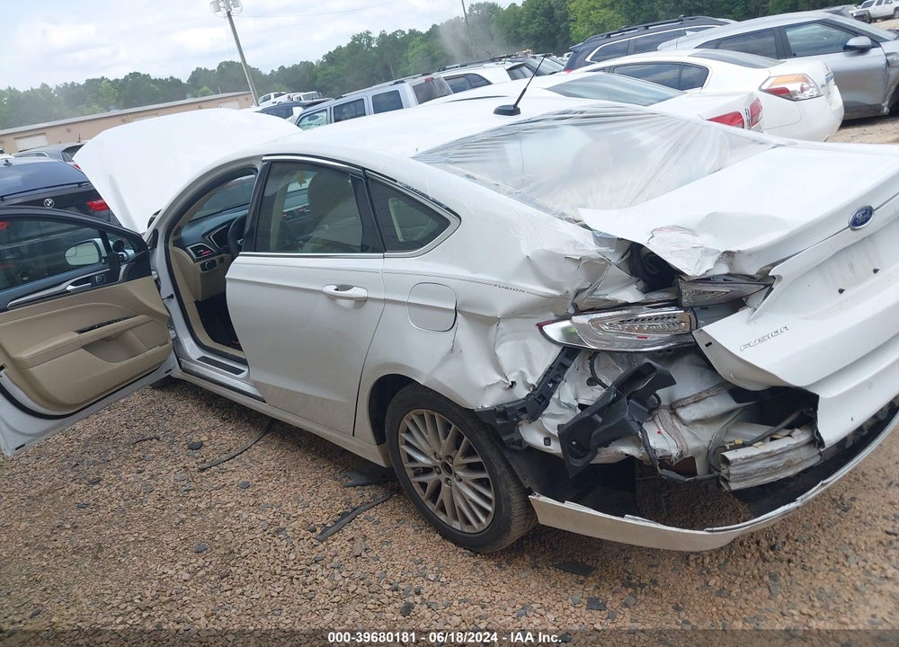 2015 FORD FUSION SE VIN: 3FA6P0HD9FR260750