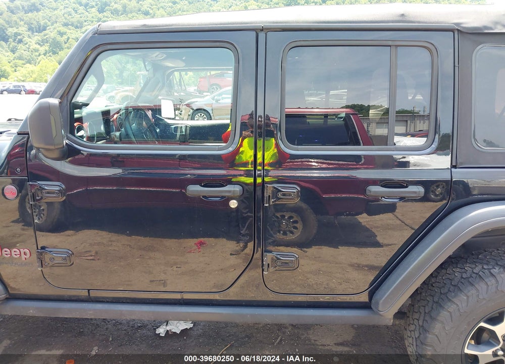 2018 JEEP WRANGLER UNLIMITED RUBICON 4X4 VIN: 1C4HJXFN4JW313773