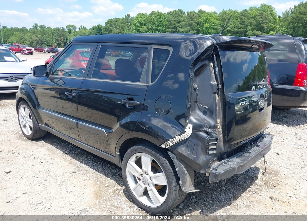 2011 KIA SOUL SPORT VIN: KNDJT2A27B7214064