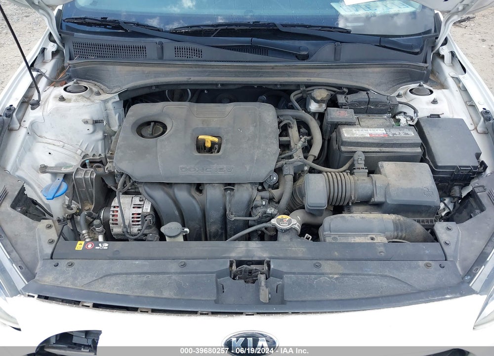 2019 KIA FORTE LXS VIN: 3KPF24AD8KE014428