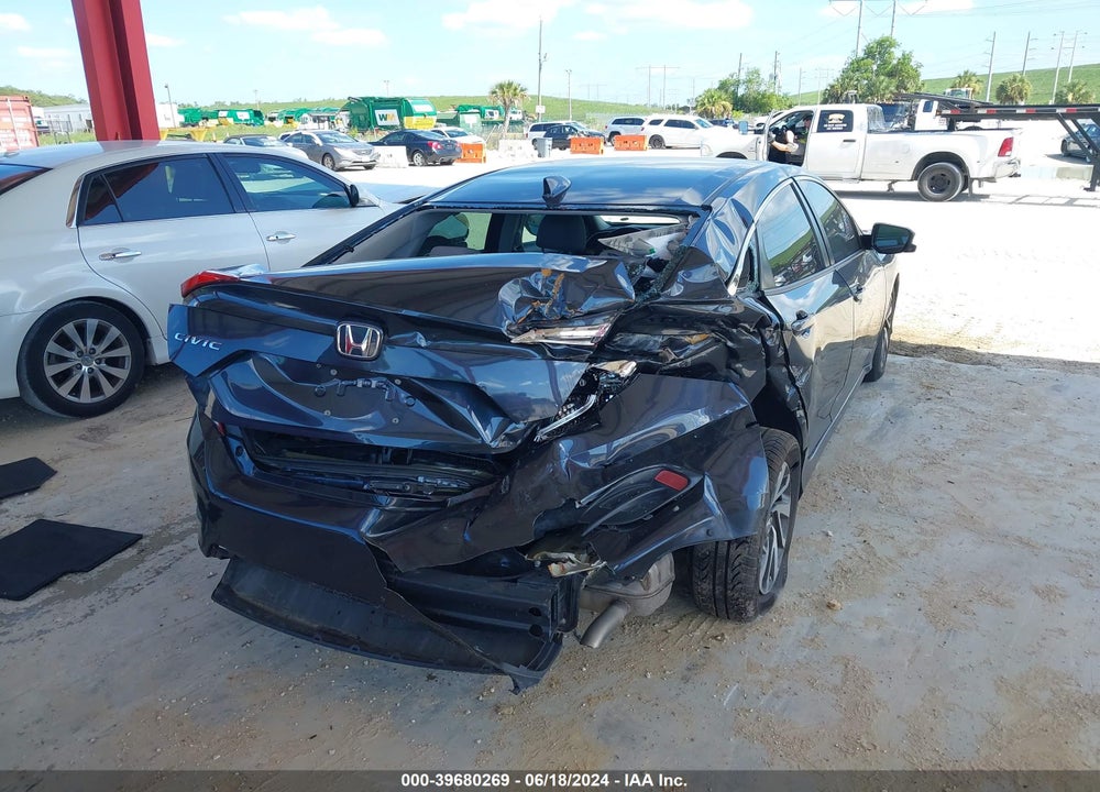 2018 HONDA CIVIC EX VIN: 2HGFC2F71JH586286