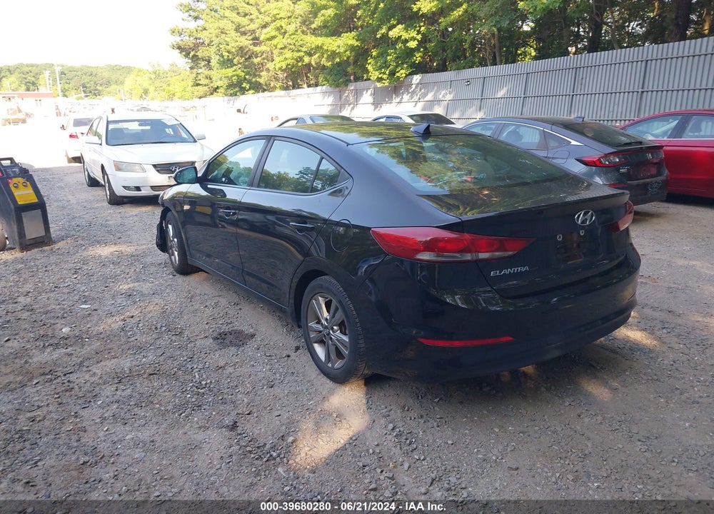 2018 HYUNDAI ELANTRA SEL VIN: KMHD84LF1JU474336