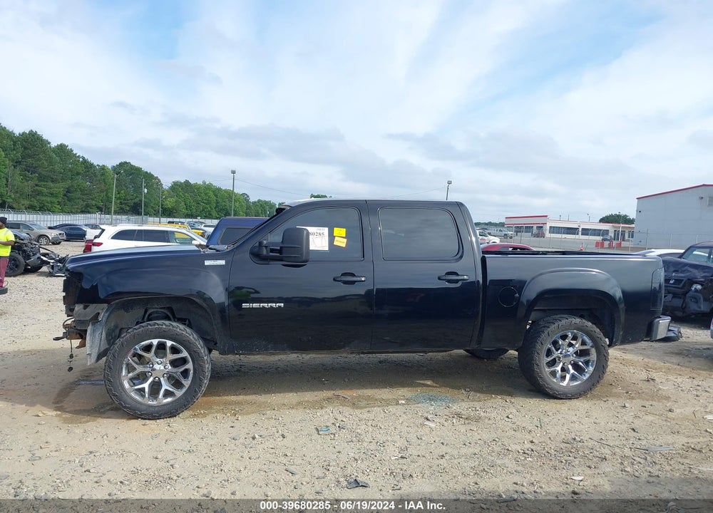 2008 GMC SIERRA 1500 SLT VIN: 2GTEK13JX81322932
