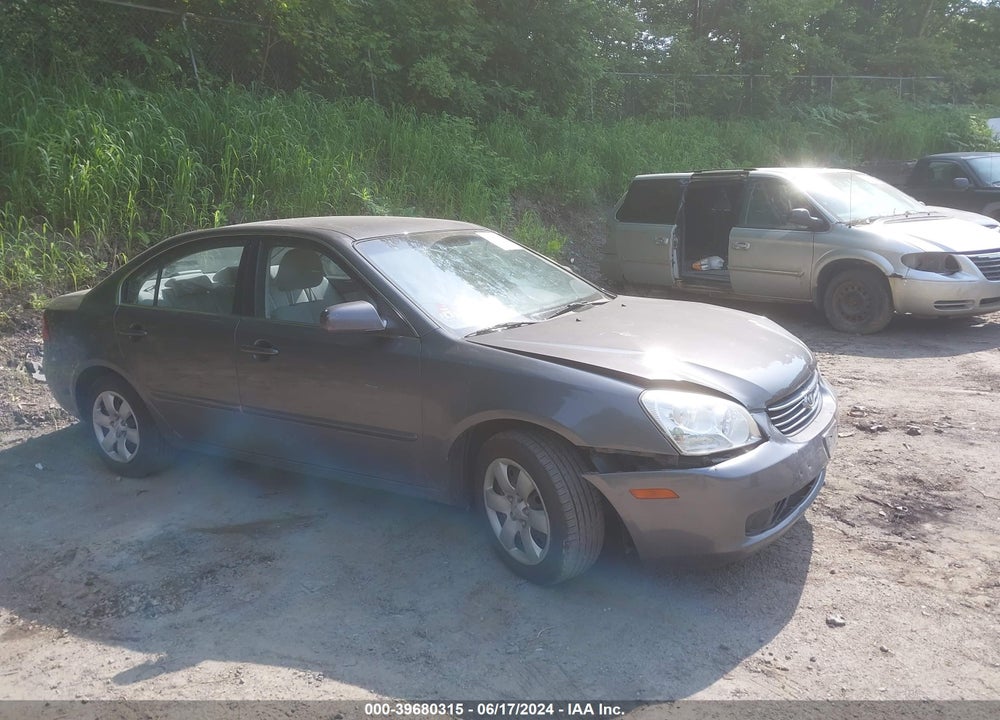 2008 KIA OPTIMA LX VIN: KNAGE123585257812