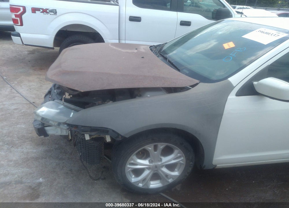 2012 FORD FUSION SE VIN: 3FAHP0HA5CR137182