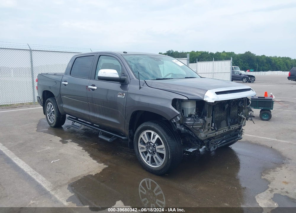 2019 TOYOTA TUNDRA 1794 5.7L V8 VIN: 5TFAY5F13KX805821